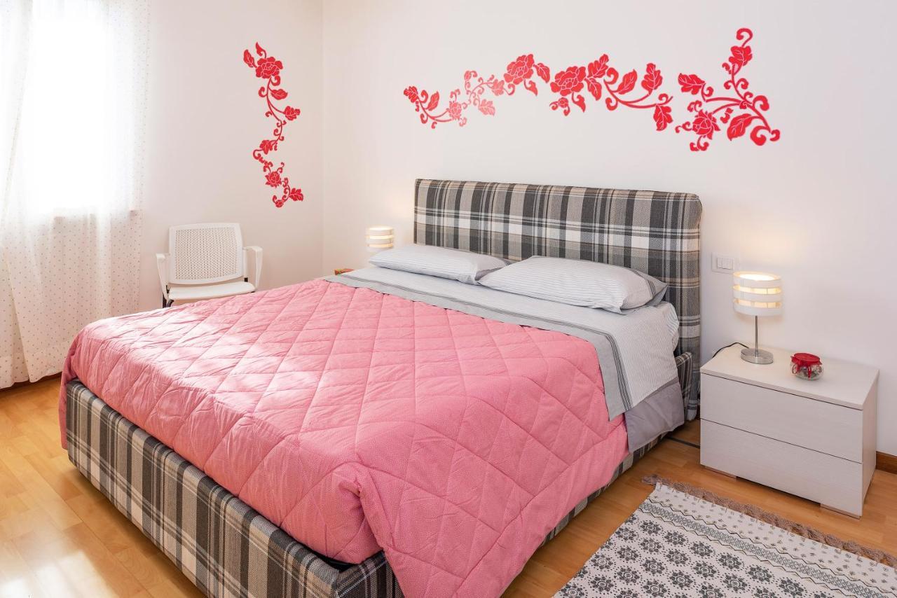 Casa Poppea Apartment Бардолино Екстериор снимка